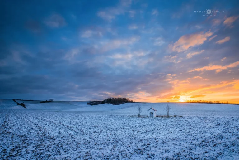 Landscape at sunrise in winter in Moravian Tuscany by Radek Severa moravske toskansko